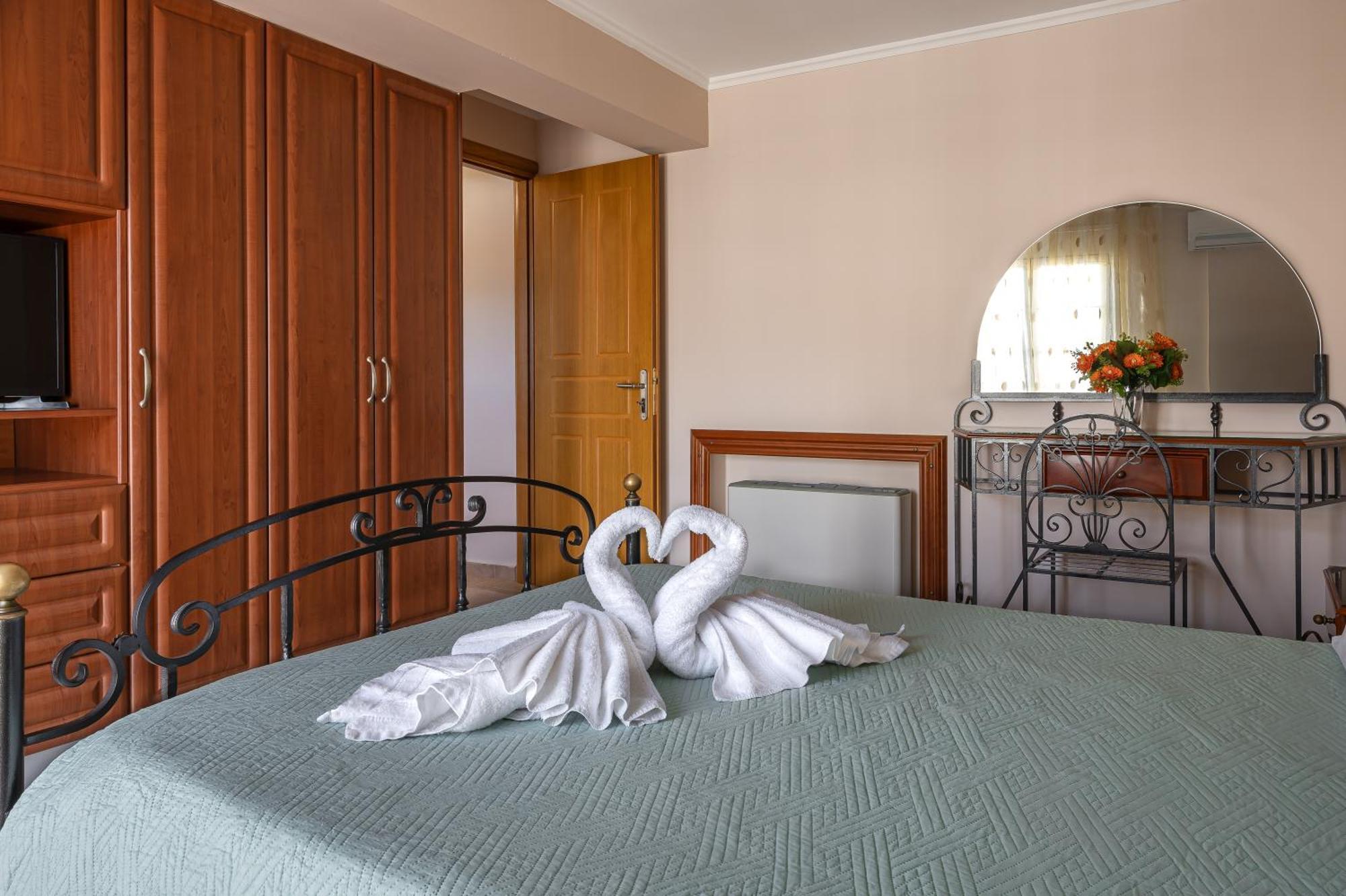 Pavlos Apartments Argostoli  Esterno foto