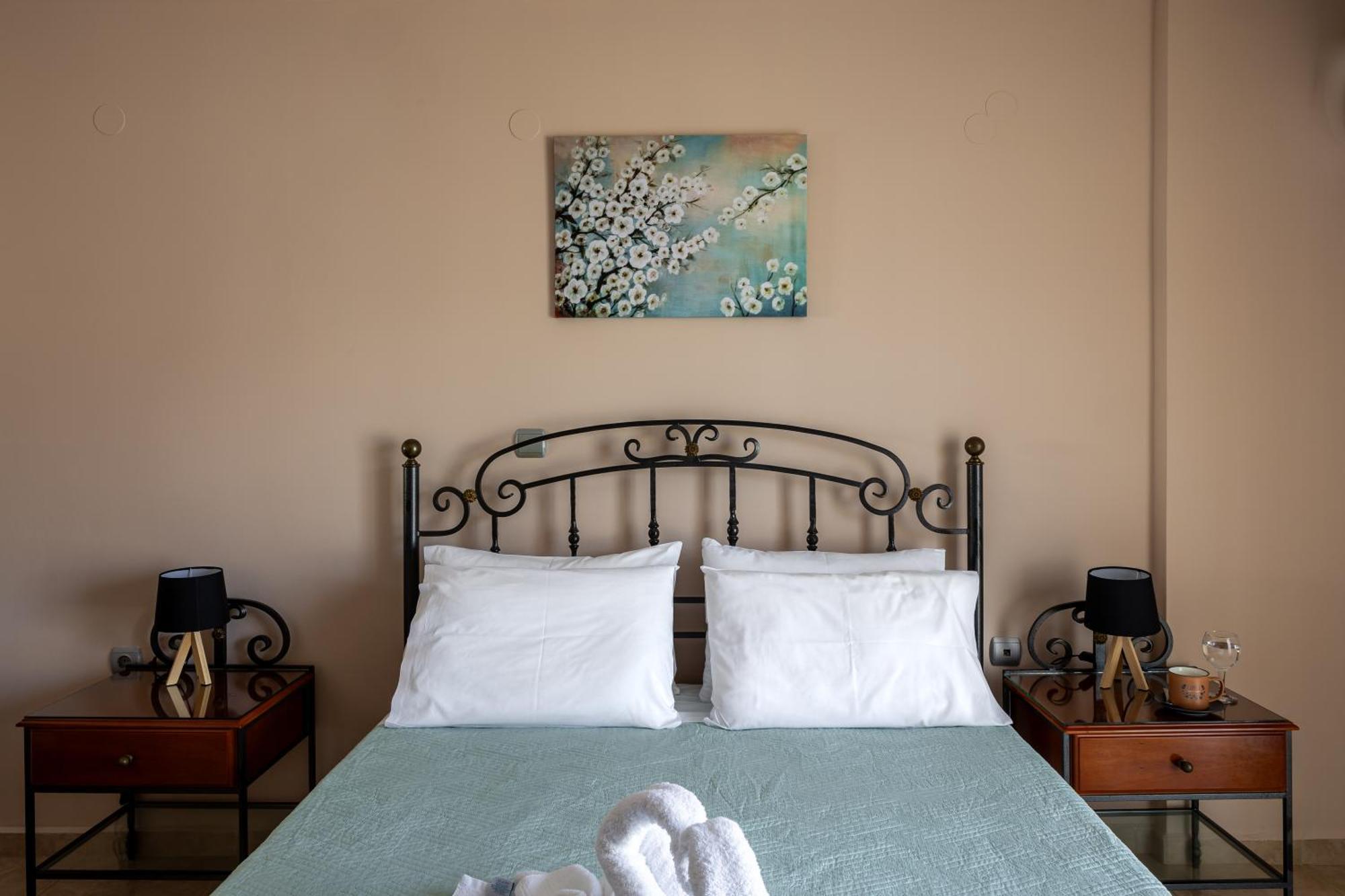 Pavlos Apartments Argostoli  Esterno foto