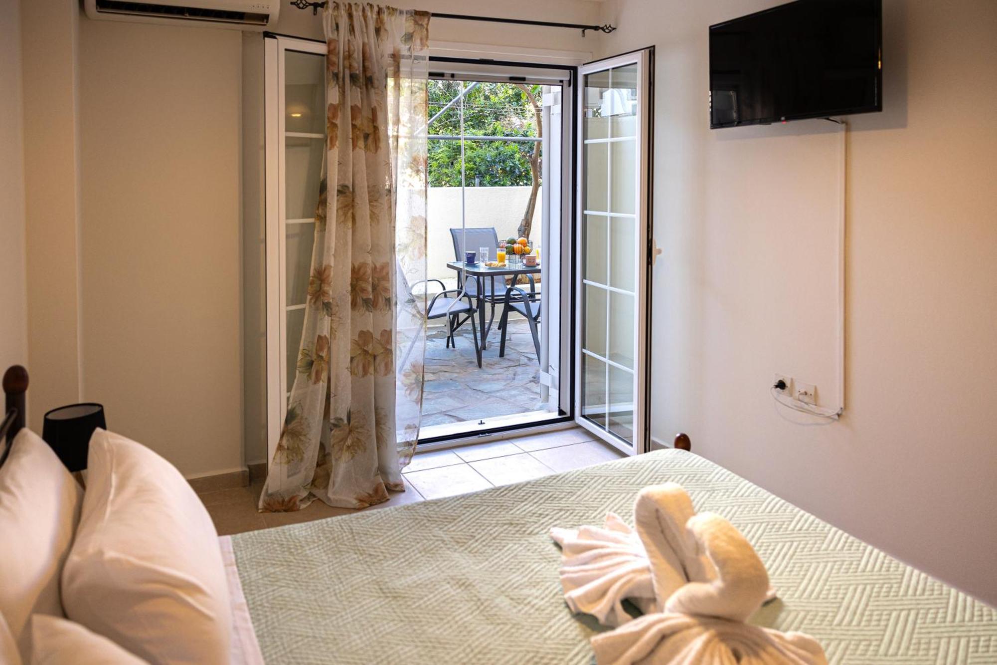 Pavlos Apartments Argostoli  Esterno foto