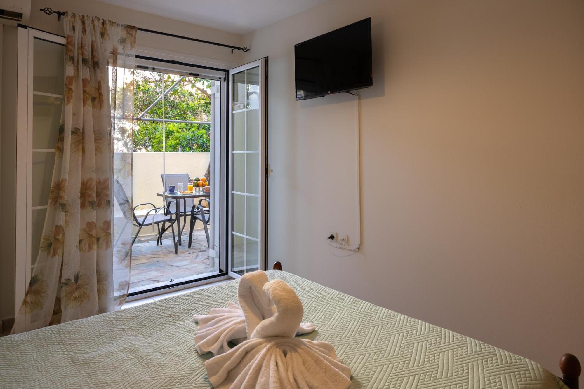Pavlos Apartments Argostoli  Esterno foto